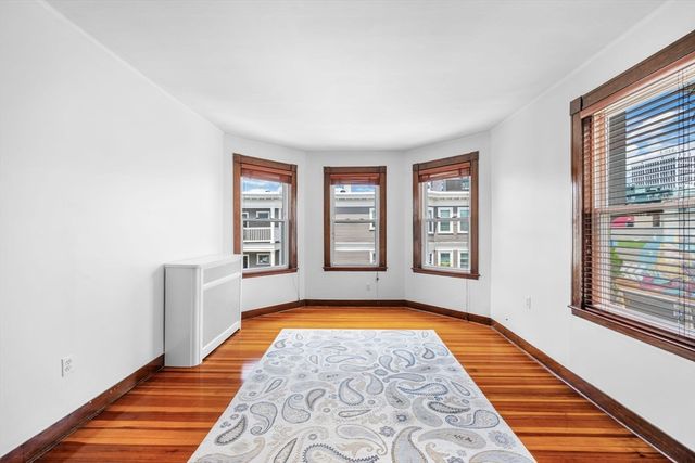 54 Pearl St 3, Cambridge, MA 02139