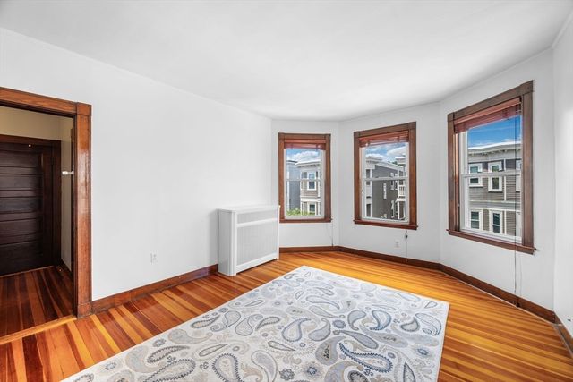 54 Pearl St 3, Cambridge, MA 02139