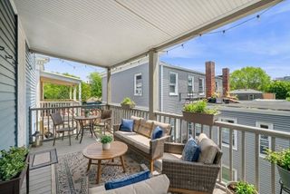 54 Pearl St 3, Cambridge, MA 02139