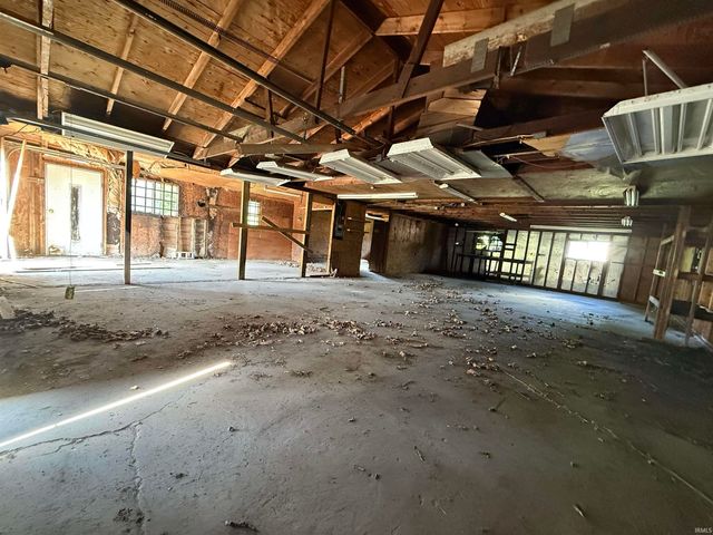 415 S Mill Street, Owensville, IN 47665