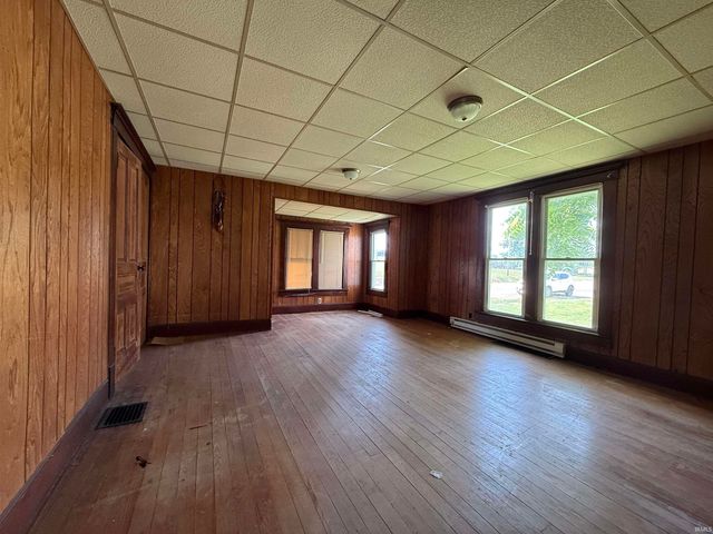 415 S Mill Street, Owensville, IN 47665