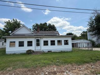 415 S Mill Street, Owensville, IN 47665