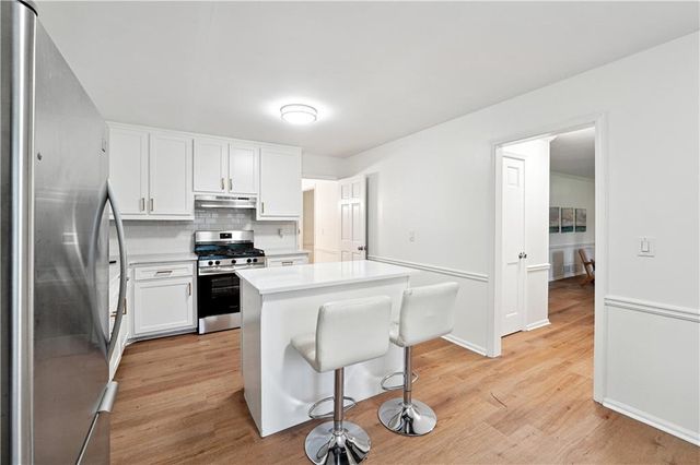 2745 Saxon Drive, Duluth, GA 30096