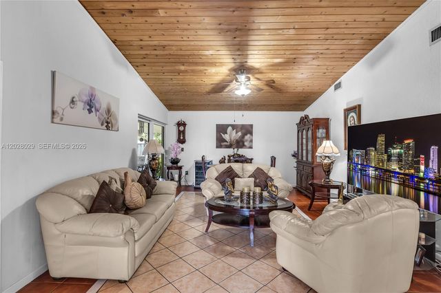 25701 SW 133rd Ct, Homestead, FL 33032