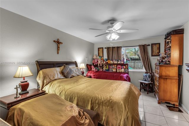 25701 SW 133rd Ct, Homestead, FL 33032