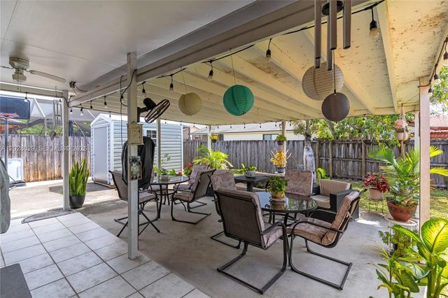25701 SW 133rd Ct, Homestead, FL 33032