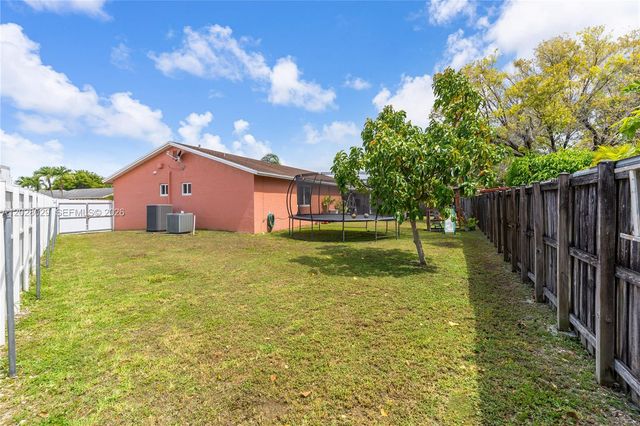 25701 SW 133rd Ct, Homestead, FL 33032