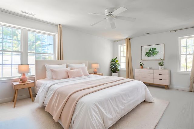 5 Lowther Place, Nashua, NH 03060