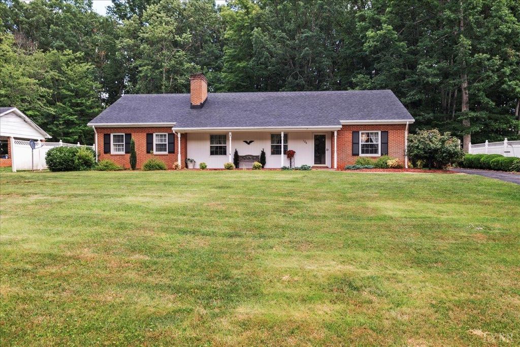 126 Arrowhead, Lynchburg, VA 24502
