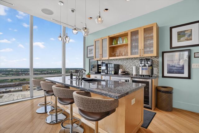 1301 Throckmorton Street 2401, Fort Worth, TX 76102
