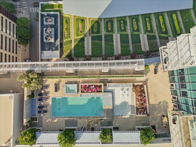 1301 Throckmorton Street 2401, Fort Worth, TX 76102