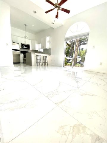 3356 BIRD Avenue 1, Miami, FL 33133
