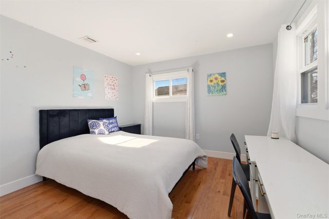 557 Woodbury Road, Plainview, NY 11803