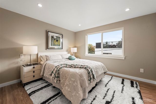 6709 Aurora Avenue, Seattle, WA 98103