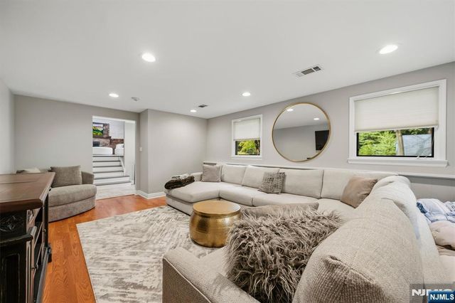 7 Ravine Drive, Woodcliff Lake, NJ 07677