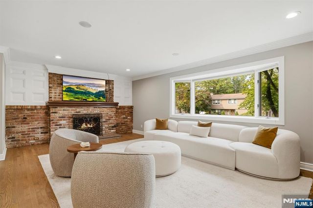7 Ravine Drive, Woodcliff Lake, NJ 07677