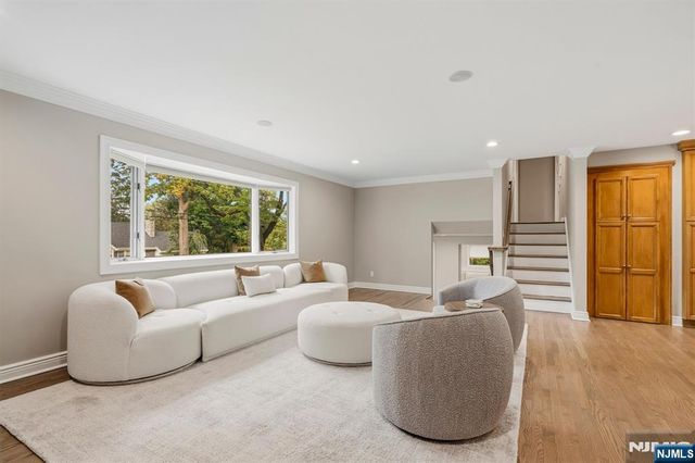 7 Ravine Drive, Woodcliff Lake, NJ 07677