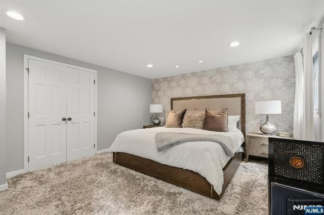 7 Ravine Drive, Woodcliff Lake, NJ 07677