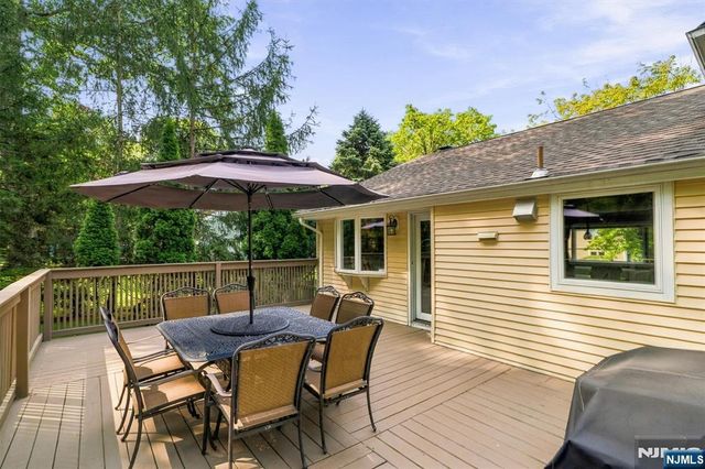 7 Ravine Drive, Woodcliff Lake, NJ 07677