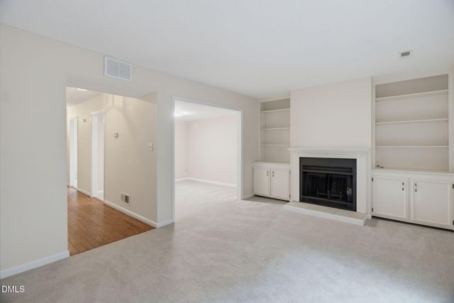 2210 New Garden Road 3620, Greensboro, NC 27410