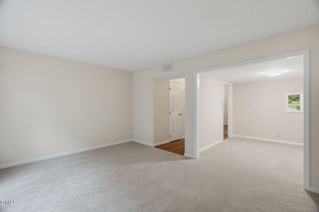2210 New Garden Road 3620, Greensboro, NC 27410