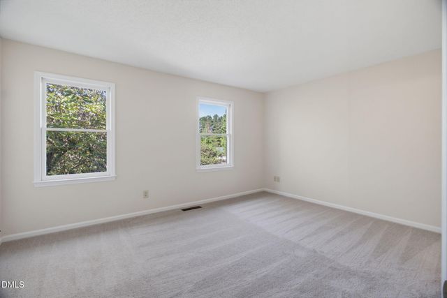 2210 New Garden Road 3620, Greensboro, NC 27410