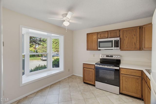 2210 New Garden Road 3620, Greensboro, NC 27410