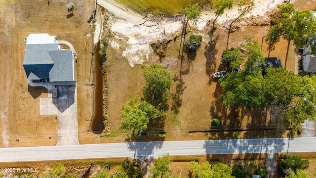 59 Neuse Hill Road, Arapahoe, NC 28510