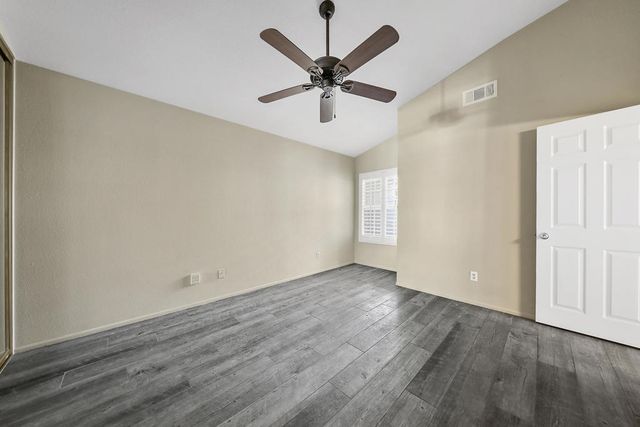 77717 Calle Las Brisas S, Palm Desert, CA 92211