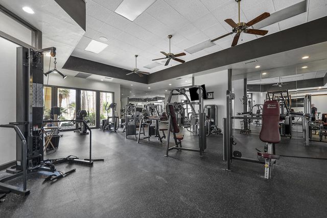 77717 Calle Las Brisas S, Palm Desert, CA 92211
