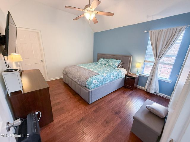 10249 Fox Hunt Drive, Olive Branch, MS 38654