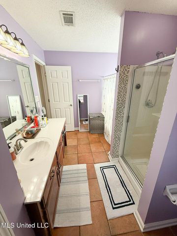 10249 Fox Hunt Drive, Olive Branch, MS 38654