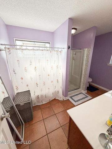 10249 Fox Hunt Drive, Olive Branch, MS 38654