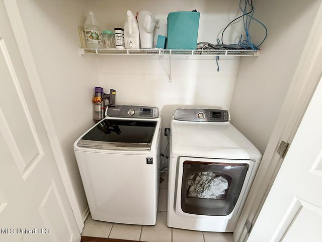 10249 Fox Hunt Drive, Olive Branch, MS 38654