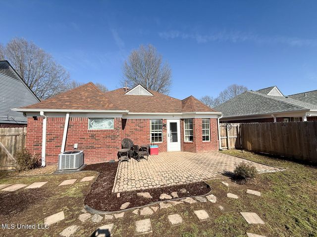 10249 Fox Hunt Drive, Olive Branch, MS 38654