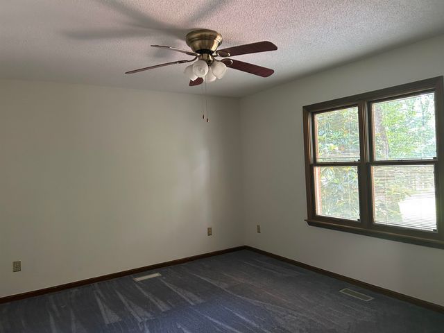 52 Woodwind Drive Drive, Spartanburg, SC 29302