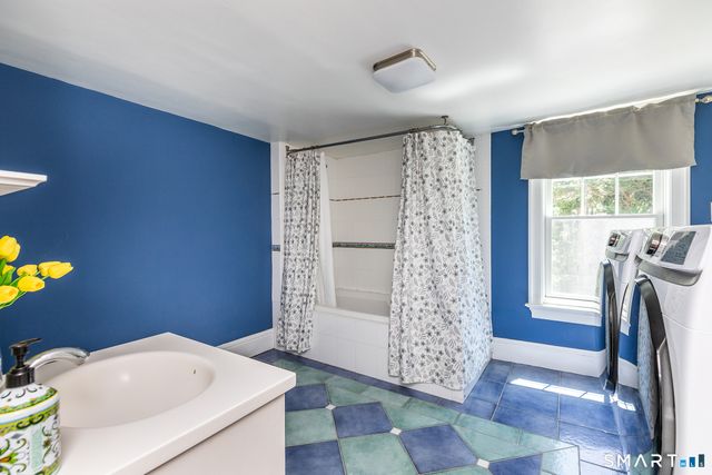 49 Old Bridge Road, Brookfield, CT 06804