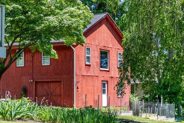 49 Old Bridge Road, Brookfield, CT 06804