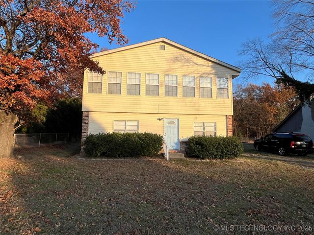 114227 S 4172 Road, Checotah, OK 74426