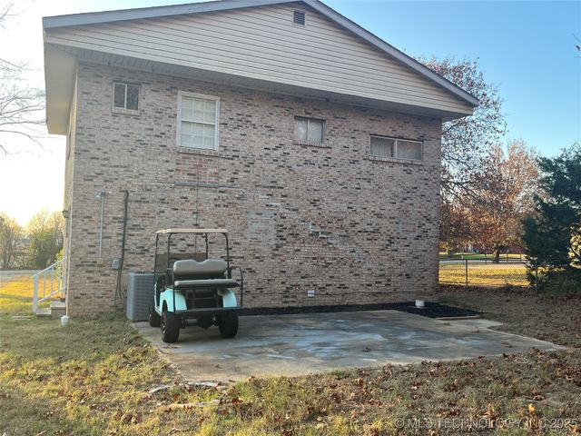 114227 S 4172 Road, Checotah, OK 74426