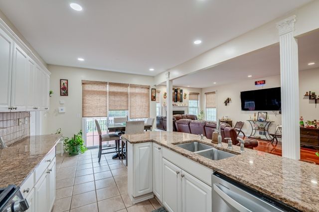 8 Mcbride Way, Bridgewater Twp., NJ 08807
