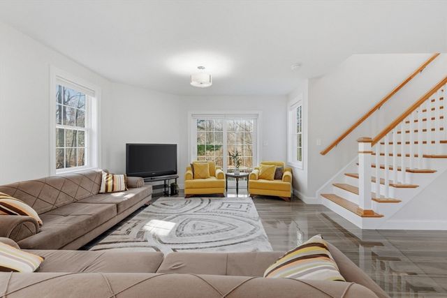 1295 Main St, Reading, MA 01867