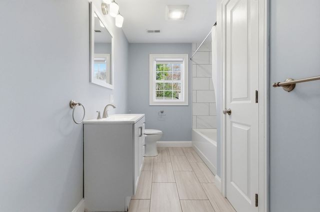 1295 Main St, Reading, MA 01867