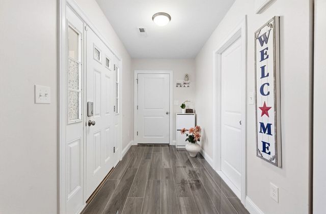 1295 Main St, Reading, MA 01867