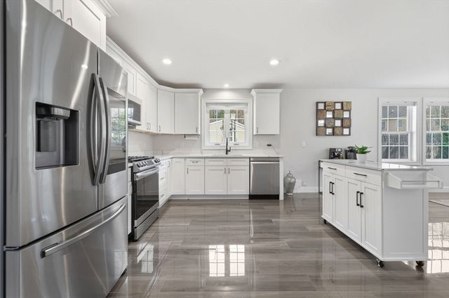 1295 Main St, Reading, MA 01867