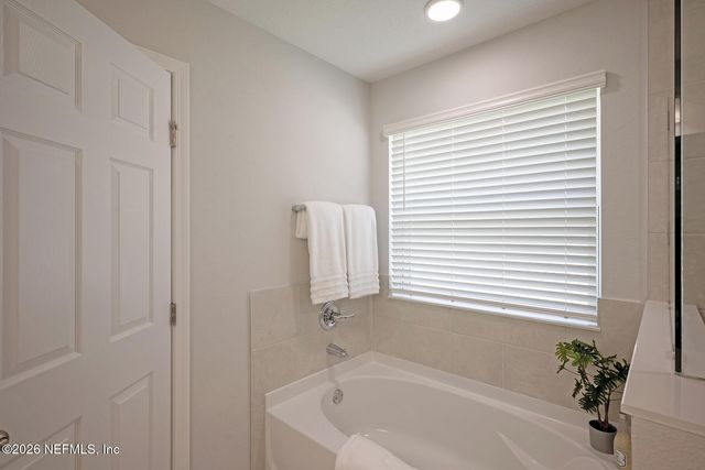 12421 WOODCUTTER Road, Jacksonville, FL 32220