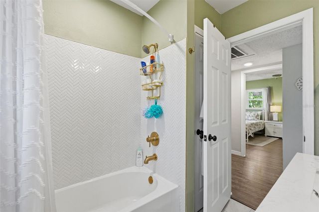 2140 NE COACHMAN ROAD, Clearwater, FL 33765