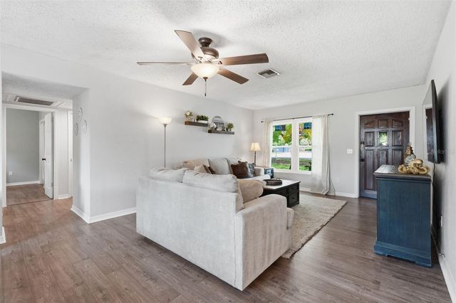 2140 NE COACHMAN ROAD, Clearwater, FL 33765