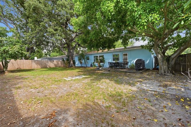 2140 NE COACHMAN ROAD, Clearwater, FL 33765