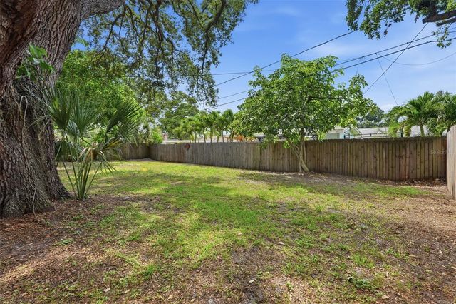 2140 NE COACHMAN ROAD, Clearwater, FL 33765